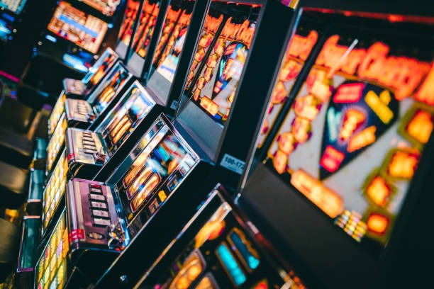 Card-based arcade game outcome on idnaga99